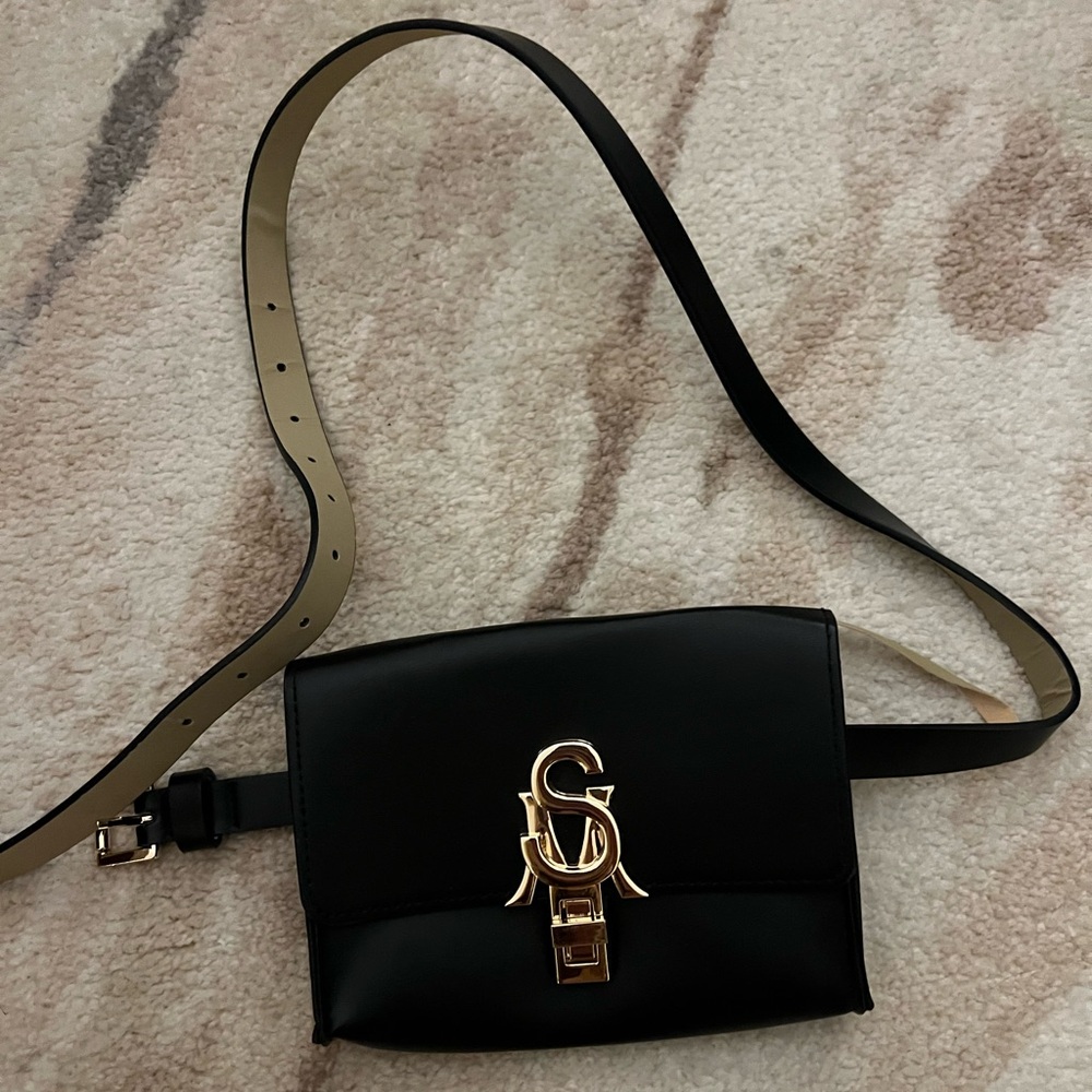 Steve Madden Fanny pack
